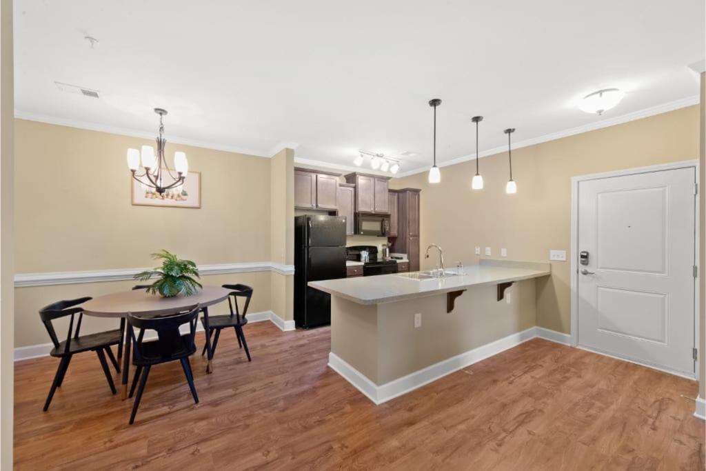 Viagem Perfect 1Br With Balcony Pool And Gym Apartment Myrtle Beach Exterior photo